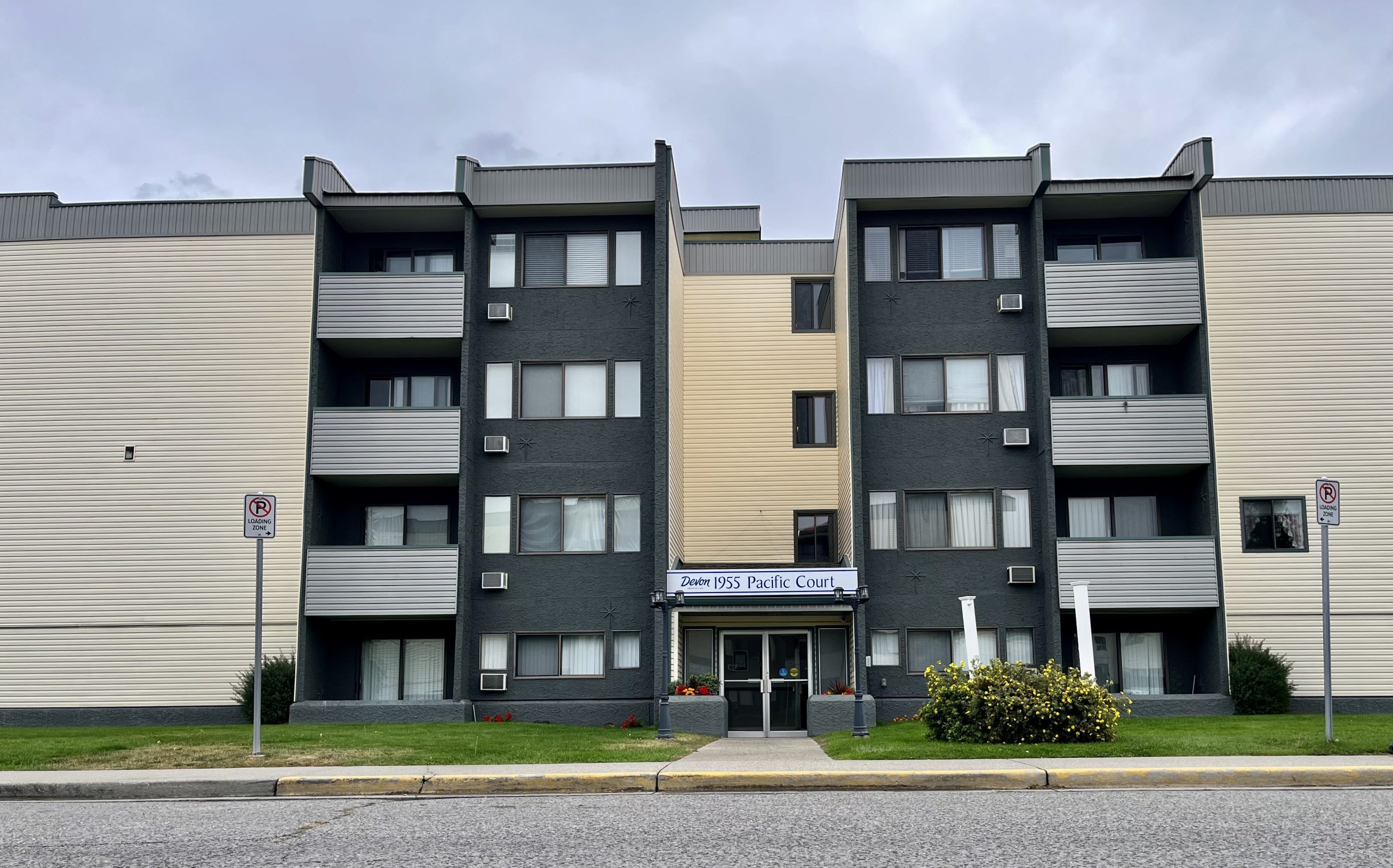 Building Image